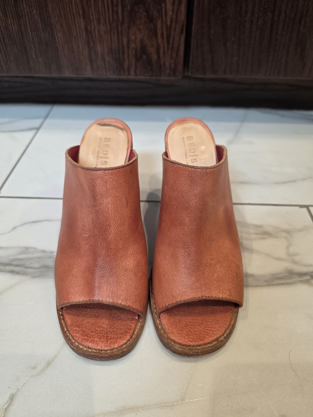 Women’s Open-Toe Mules in Coral Pink
